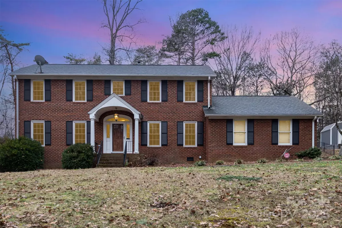 Salisbury, NC 28147,330 Regency RD