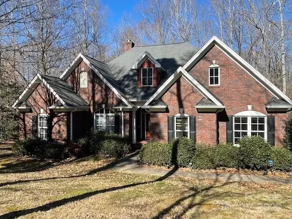 2113 Sweet Clover WAY, Denver, NC 28037