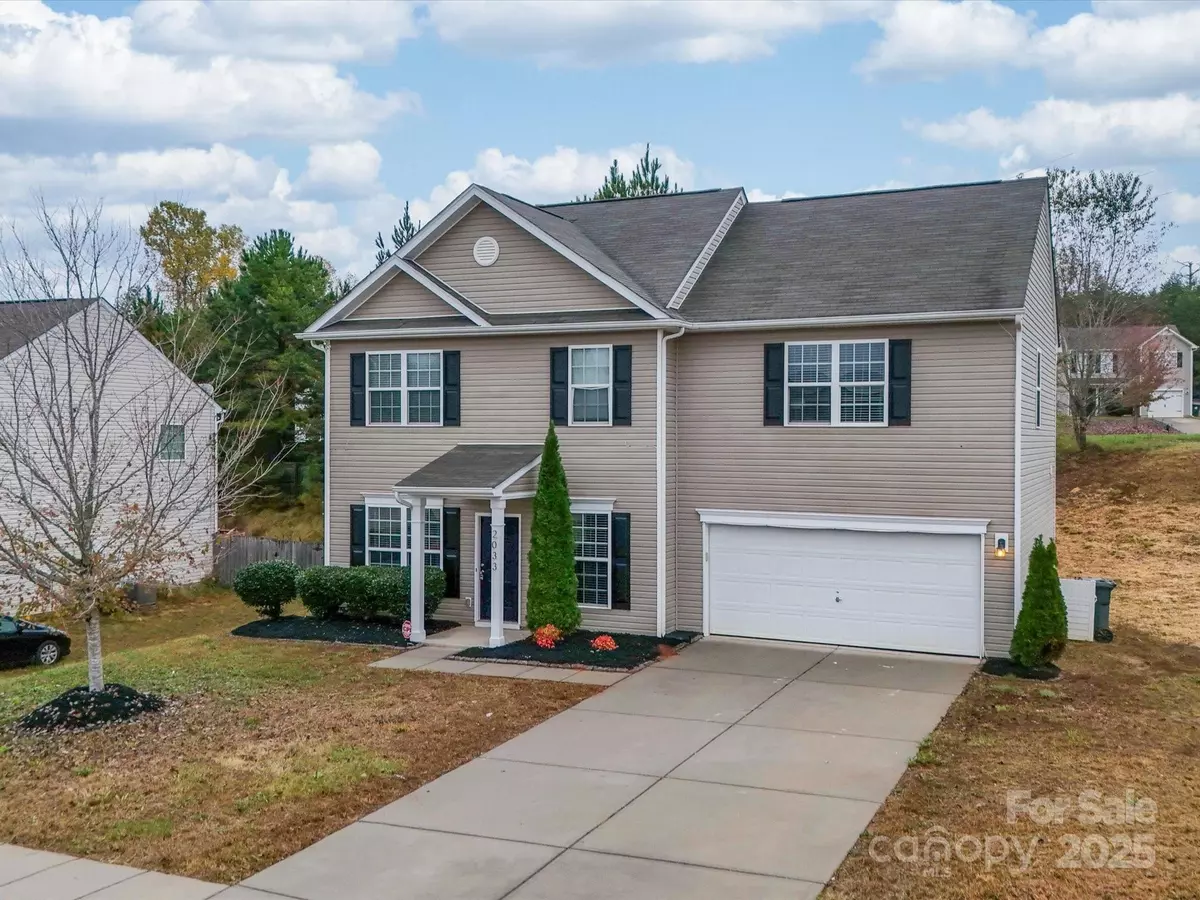 Clover, SC 29710,2033 roscommon DR