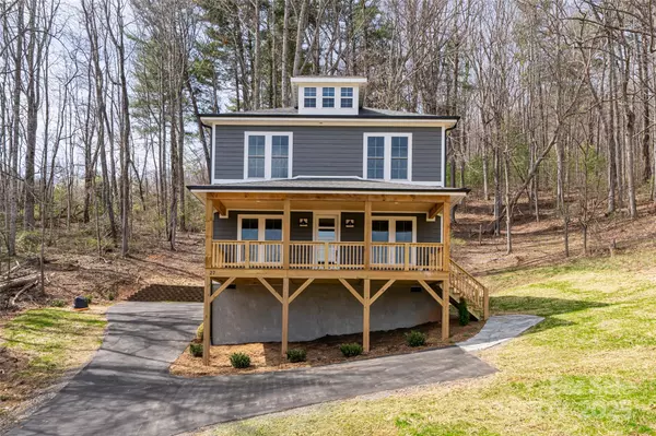 Asheville, NC 28805,27 Diana Rose LN