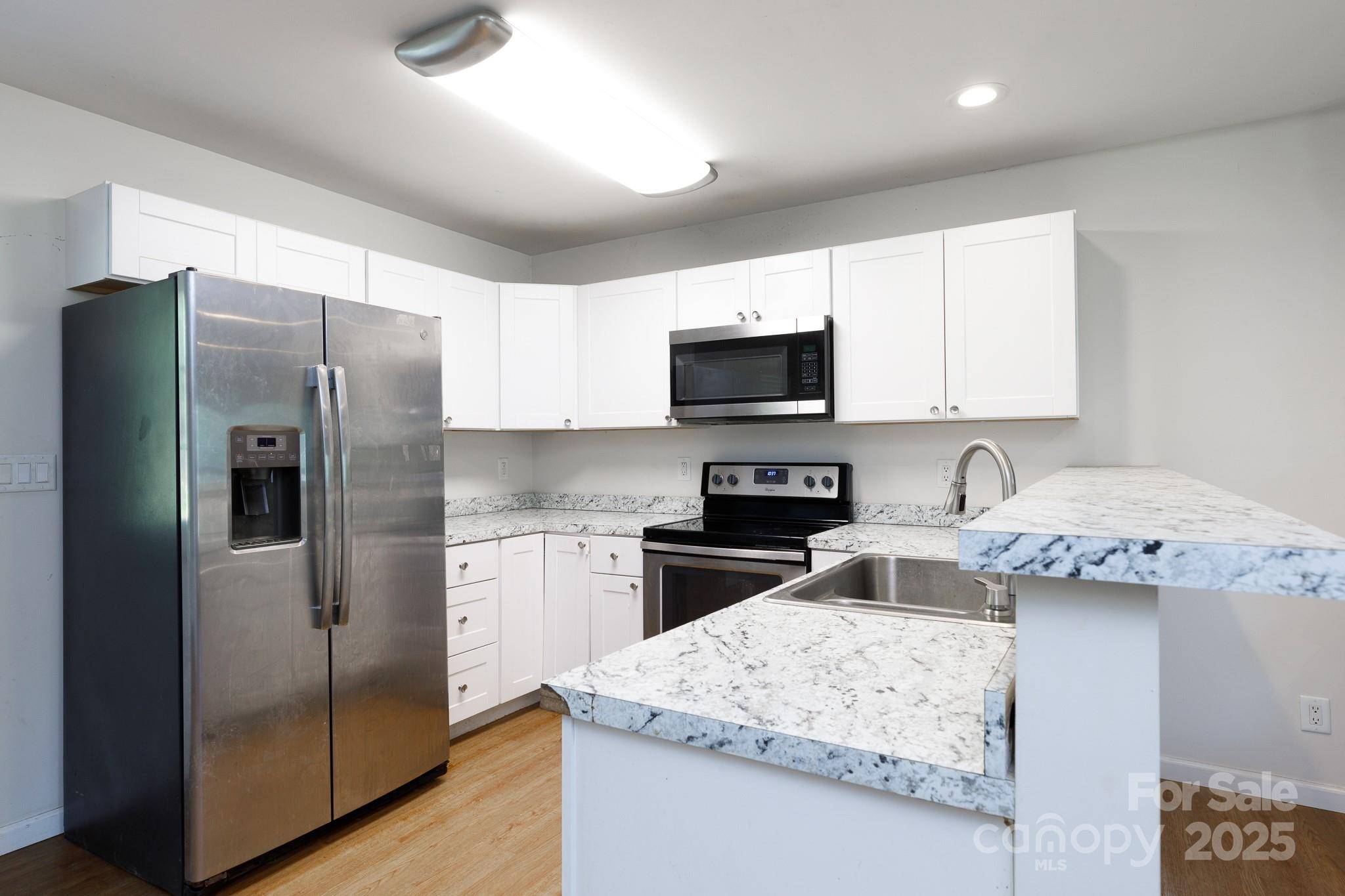 Rock Hill, SC 29732,3988 Crestview DR