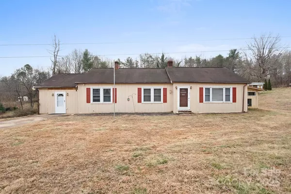 623 Hopewell RD, Morganton, NC 28655