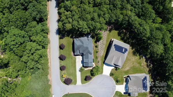 York, SC 29745,407 Blue Bay CT