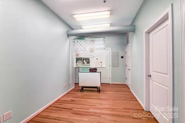 Salisbury, NC 28144,119 S Lee ST