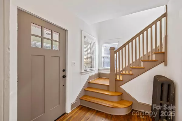 Asheville, NC 28803,41 Forest Hill DR