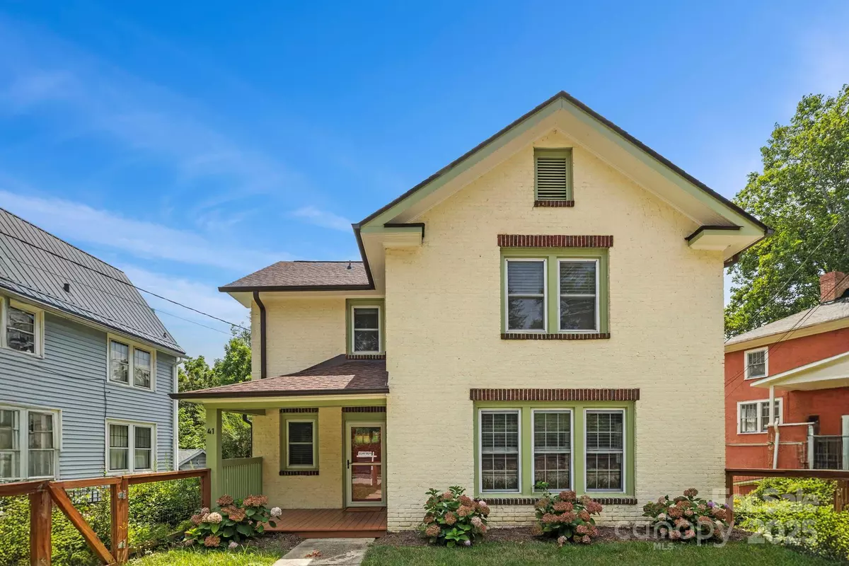 Asheville, NC 28803,41 Forest Hill DR