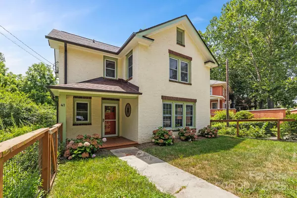 Asheville, NC 28803,41 Forest Hill DR