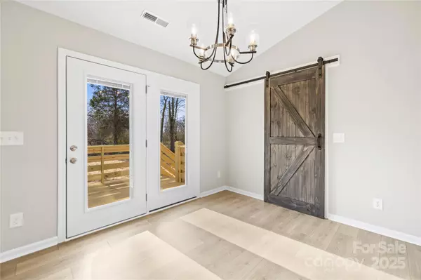 Vale, NC 28168,344 Luther Scronce RD