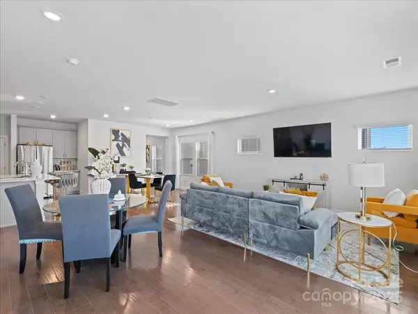 Fort Mill, SC 29715,571 Palmarosa ST #130