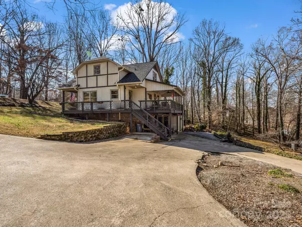 Kings Mountain, NC 28086,108 Three Oaks LN