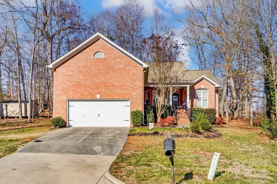 2104 Congress CT, Kannapolis, NC 28083