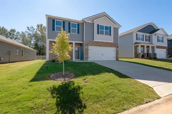 1742 Falls Cove RD, Newton, NC 28658