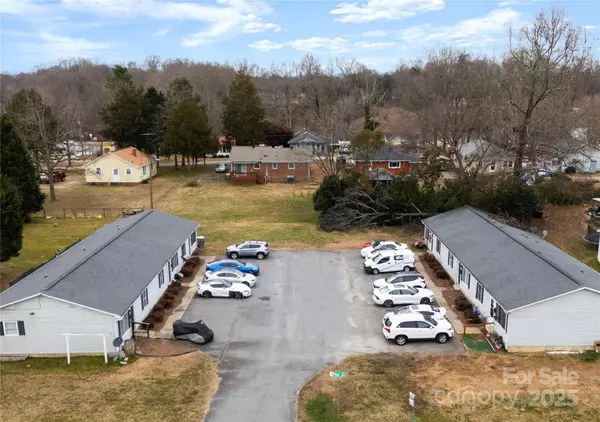 400-405 Needle CT, Kannapolis, NC 28081