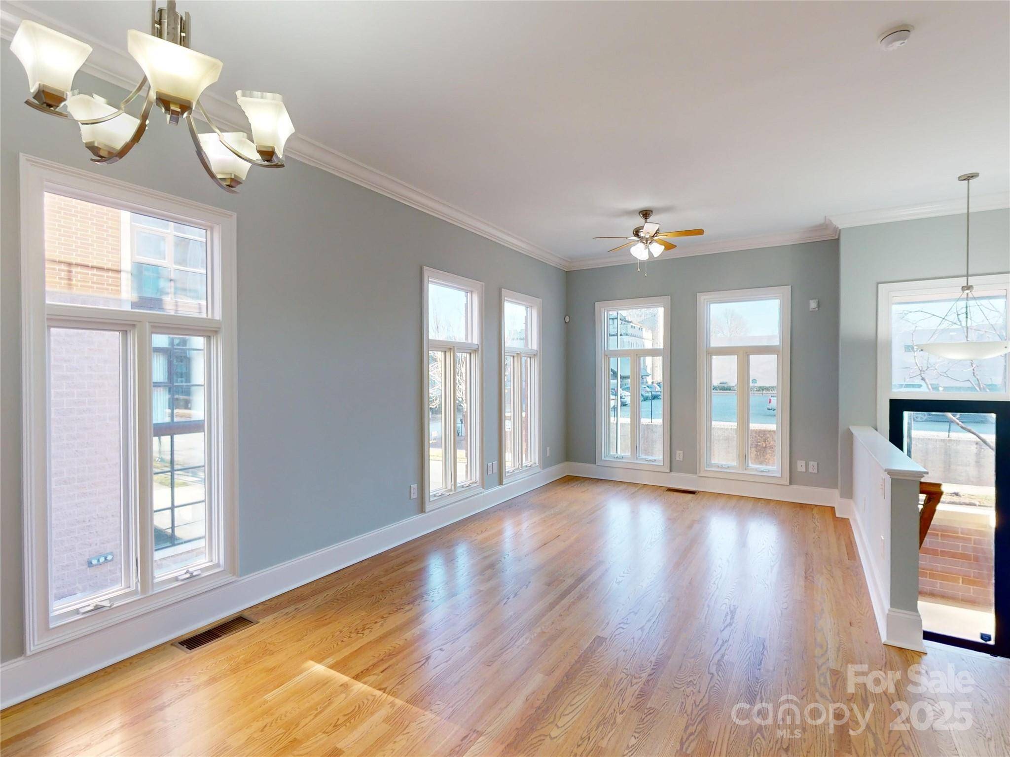 Charlotte, NC 28202,701 N Church ST #9