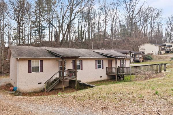 191 and 195 Delanne DR, Waynesville, NC 28786