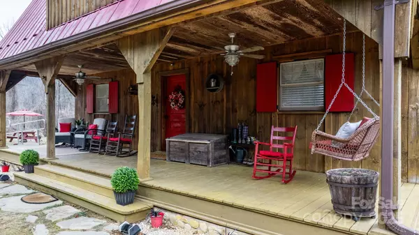 Collettsville, NC 28611,5734 Anthony Creek RD
