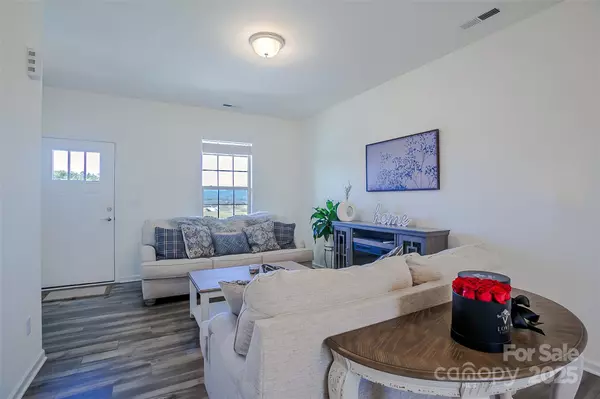 Fletcher, NC 28732,560 Cardwell LN