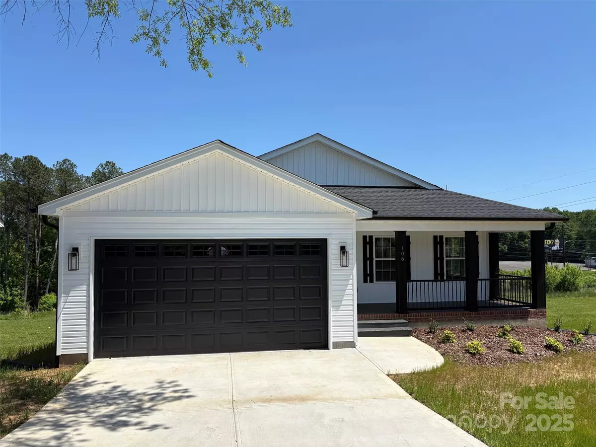 Shelby, NC 28150,106 GILLIATT ST