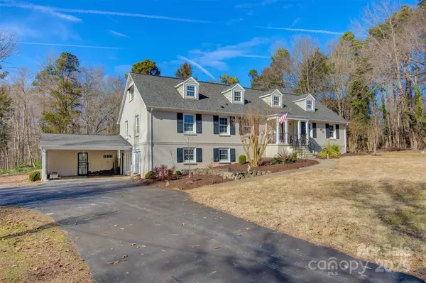 Burlington, NC 27215,2273 Huffman Mill RD
