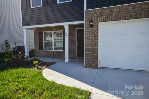 Waynesville, NC 28785,37 Wildbrook DR