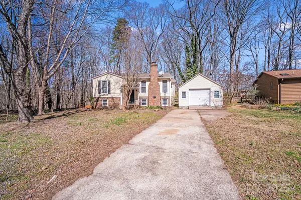 Matthews, NC 28105,3029 Winding TRL