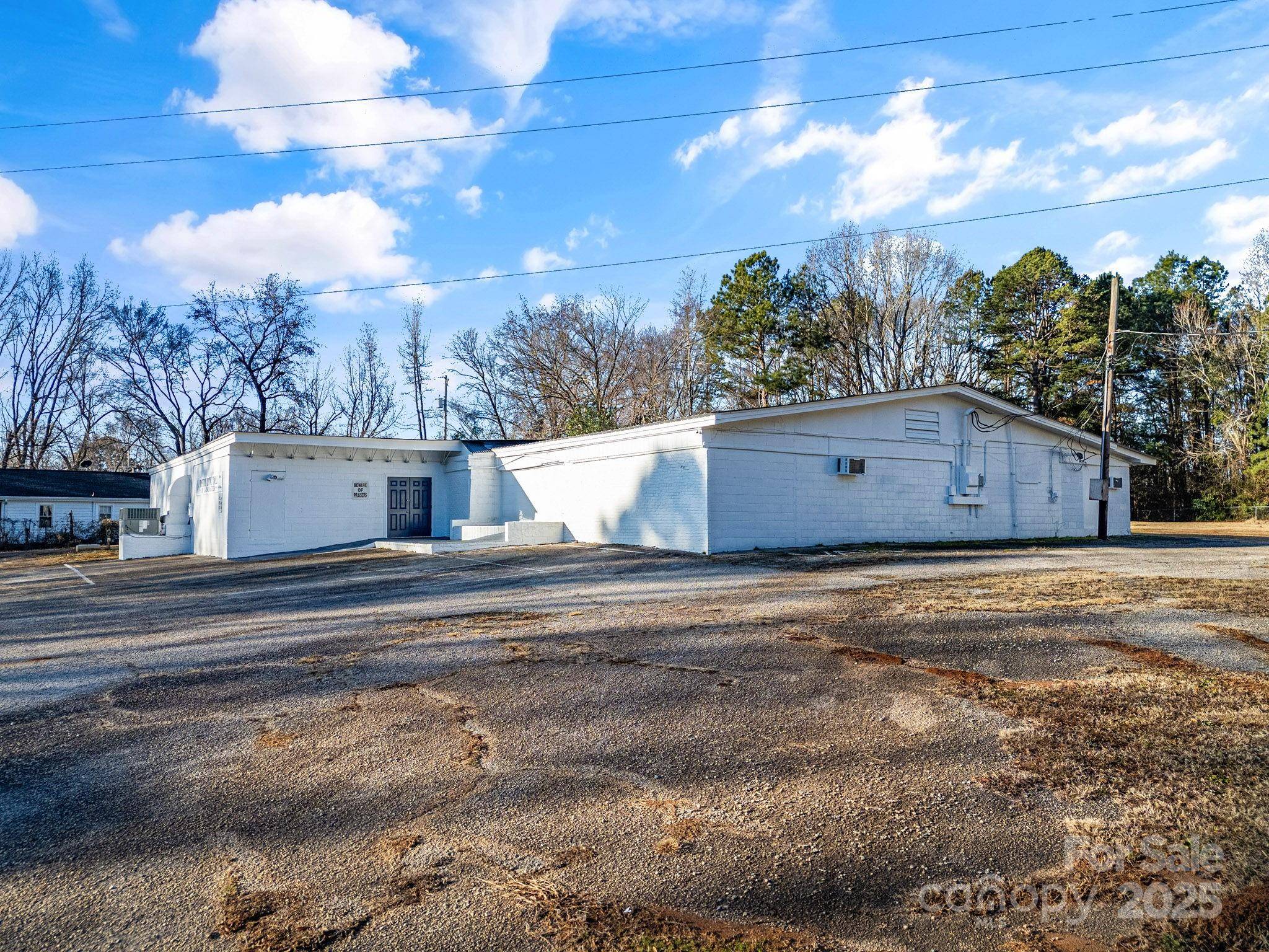 Lancaster, SC 29720,139 Twilight RD
