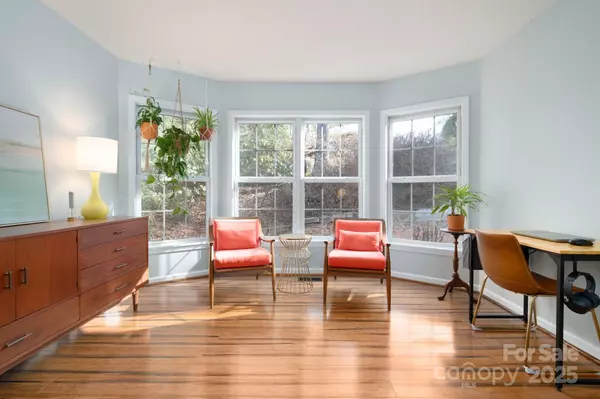 Asheville, NC 28803,123 Forest Lake DR