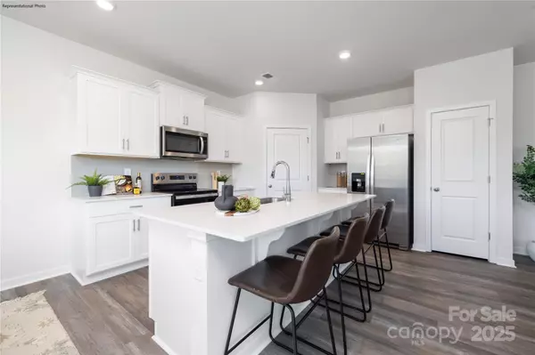 Kings Mountain, NC 28086,321 Brinkley DR