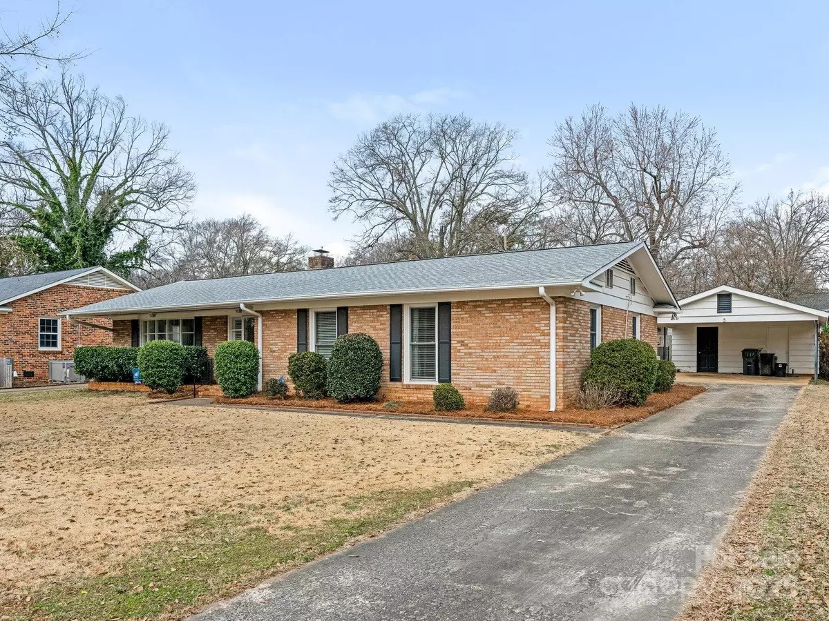Charlotte, NC 28210,4950 Currituck DR
