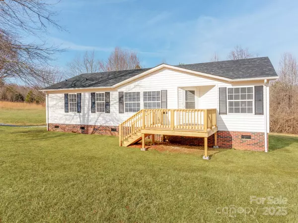 Morganton, NC 28655,827 Pitts ST