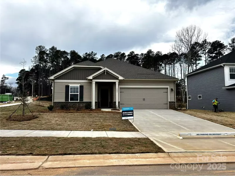 1401 Windy Park DR, Stanley, NC 28164