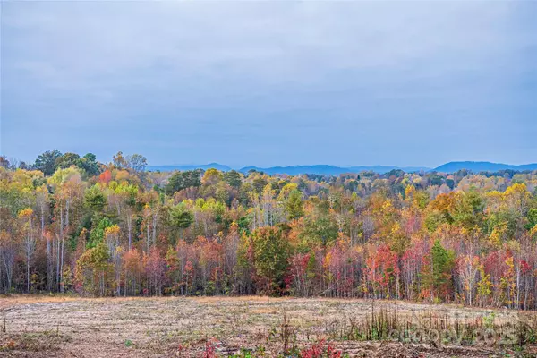 000 Westway PL SW, Lenoir, NC 28645