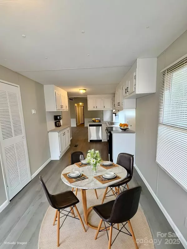 Shelby, NC 28150,1718 Fallston RD