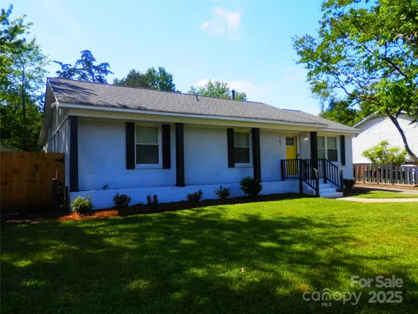 Charlotte, NC 28217,101 Colony Acres DR