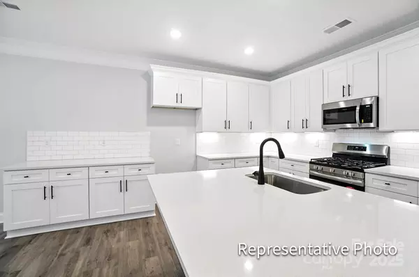 Harrisburg, NC 28075,4242 Black CT