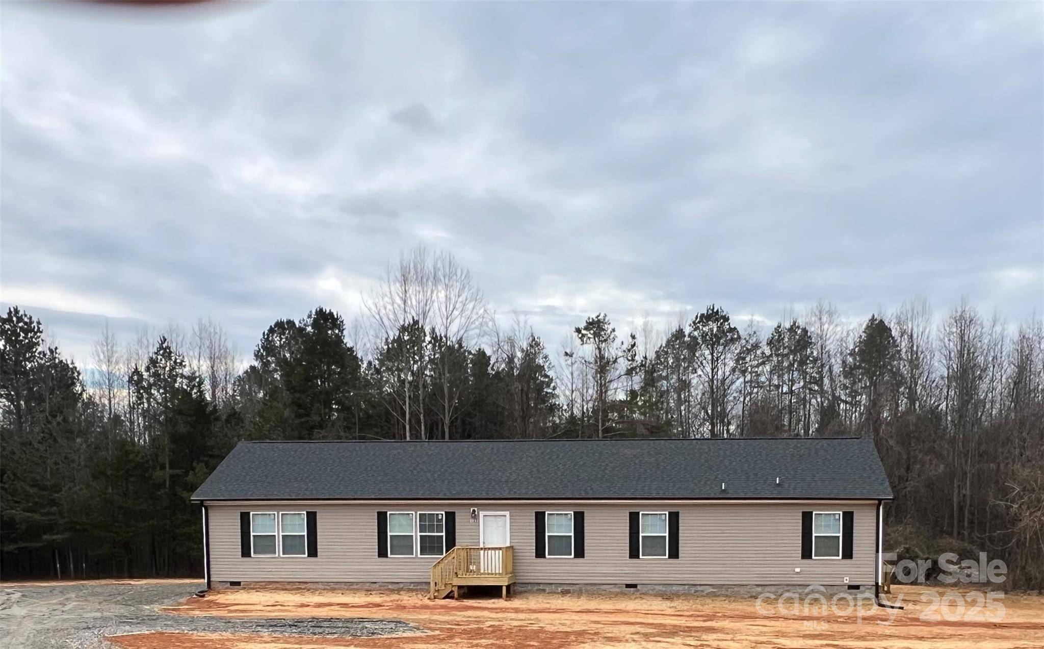 133 Plank Barn LN, Stony Point, NC 28678