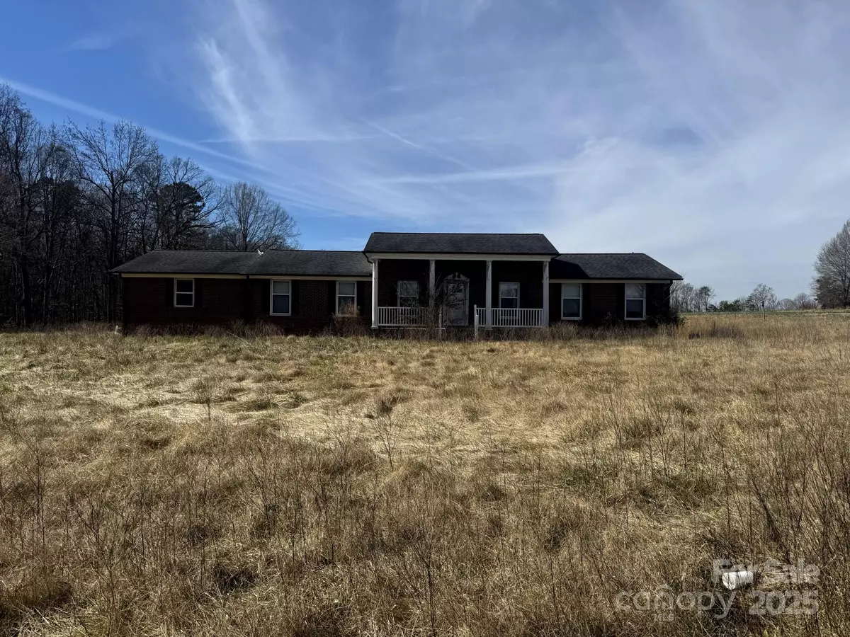 Mooresville, NC 28115,471 Shinnville RD