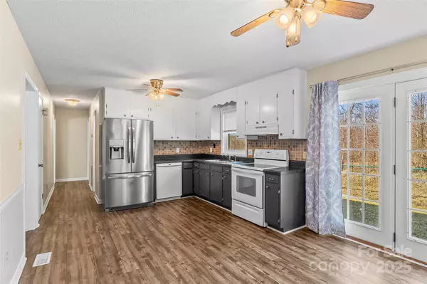 Morganton, NC 28655,107 Sherwood DR