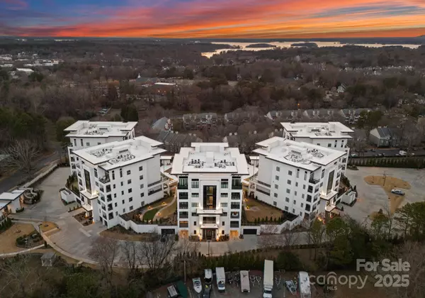 Cornelius, NC 28031,19329 Watermark DR #551/552