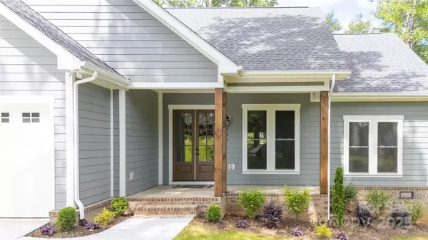 Lenoir, NC 28645,126 Maehill PL SW