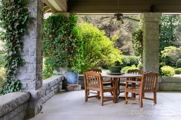 Hendersonville, NC 28739,2531 Little River RD