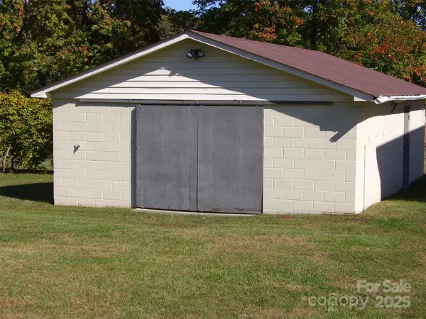 Kannapolis, NC 28081,6434 Miller RD