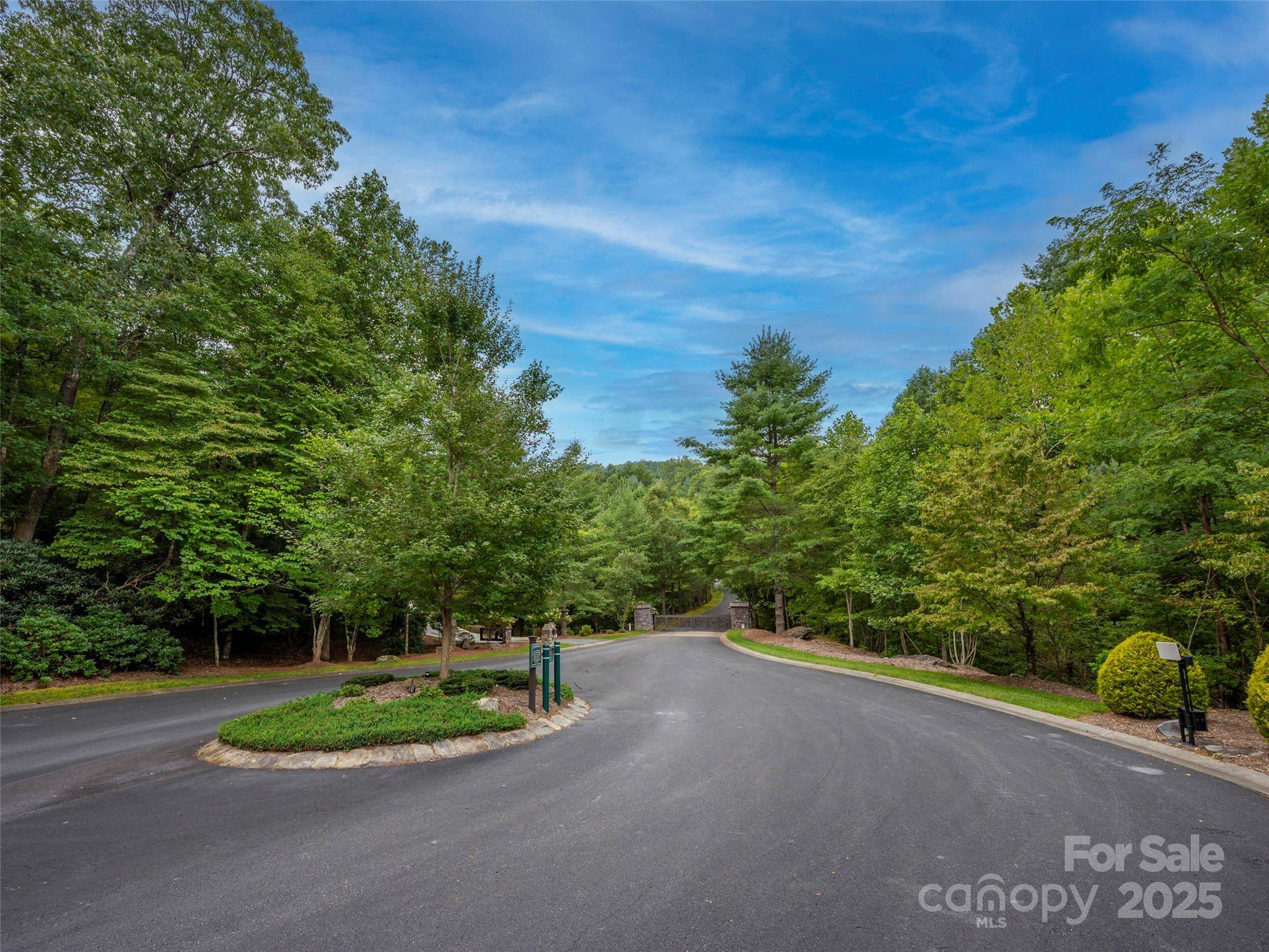Mills River, NC 28742,323 Shining Rock PATH