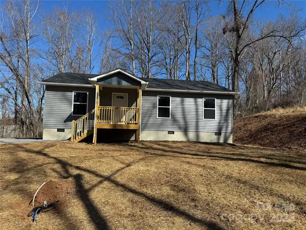 1412 Graystone PL SW, Lenoir, NC 28645