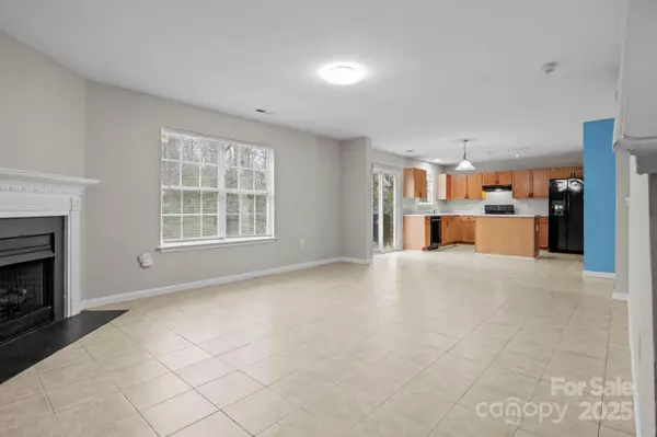 Charlotte, NC 28208,2349 Gooseberry RD