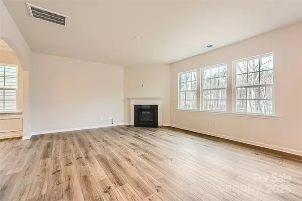 Kannapolis, NC 28081,5735 Olive Beach RD