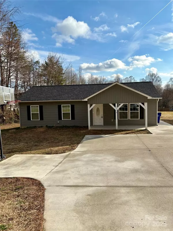 Lenoir, NC 28645,3719 Calico RD