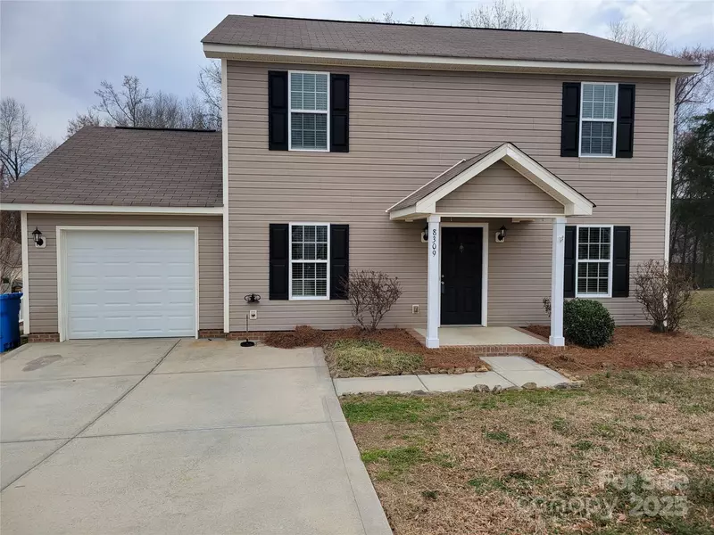 8309 Knapp CT, Locust, NC 28097