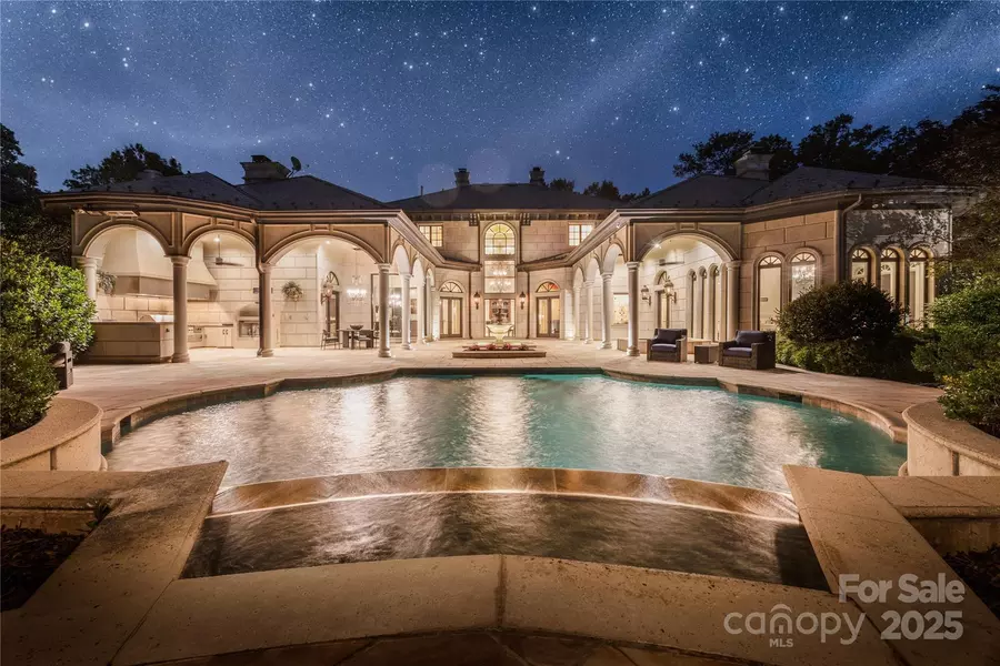 2725 Windsor RD, Winston Salem, NC 27104