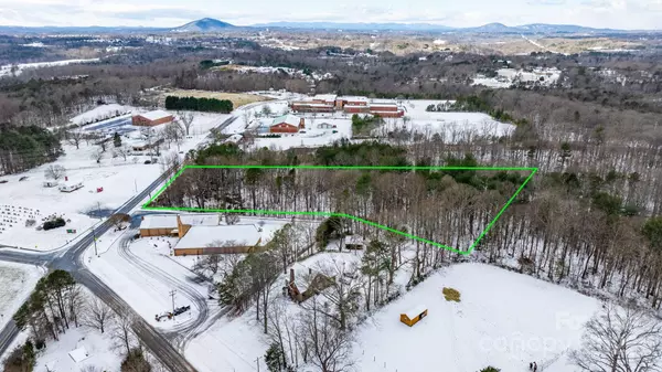 Hickory, NC 28602,0 Catawba Valley BLVD